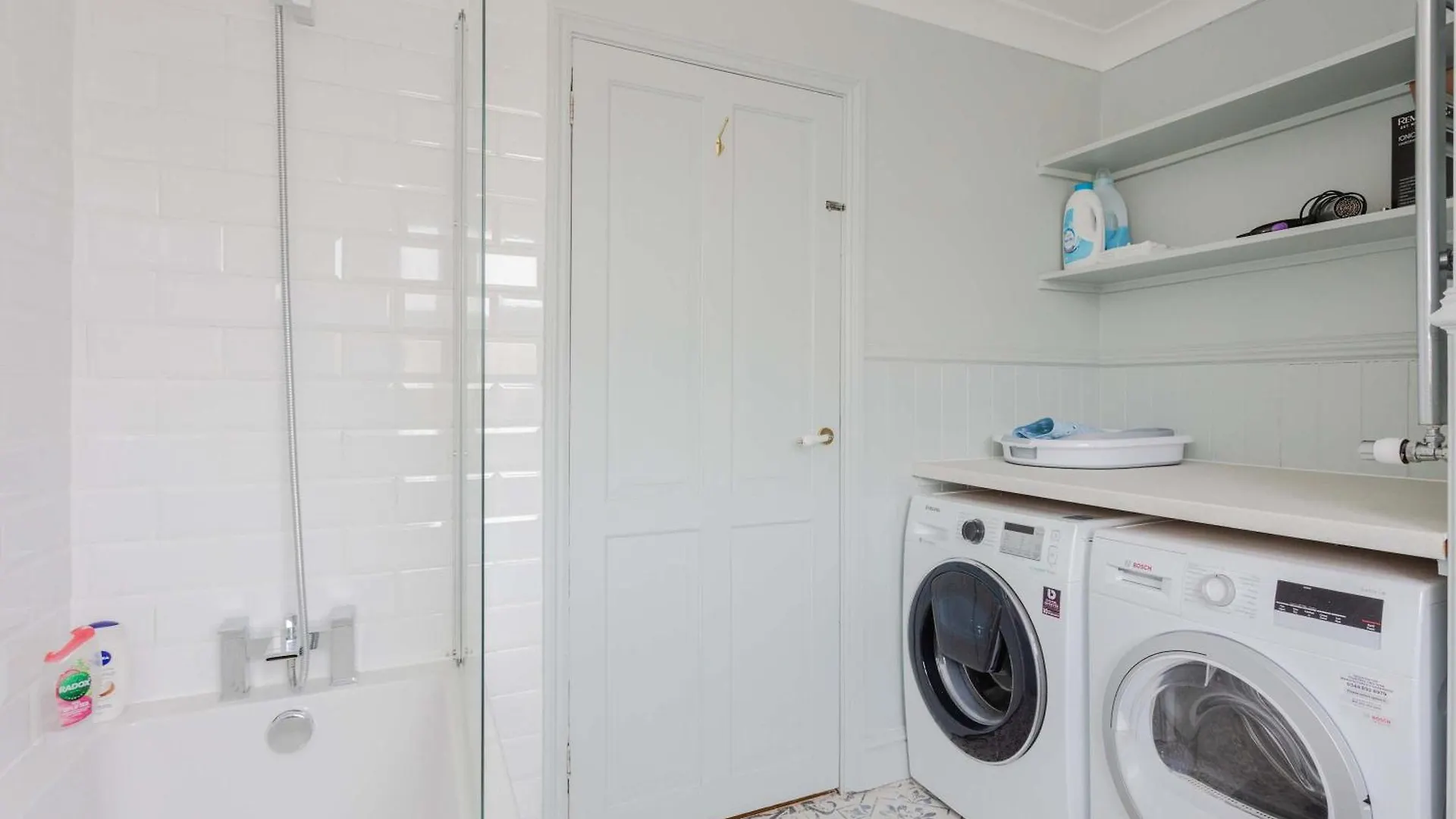 Newly Refurbished 4 Bedroom House In East London